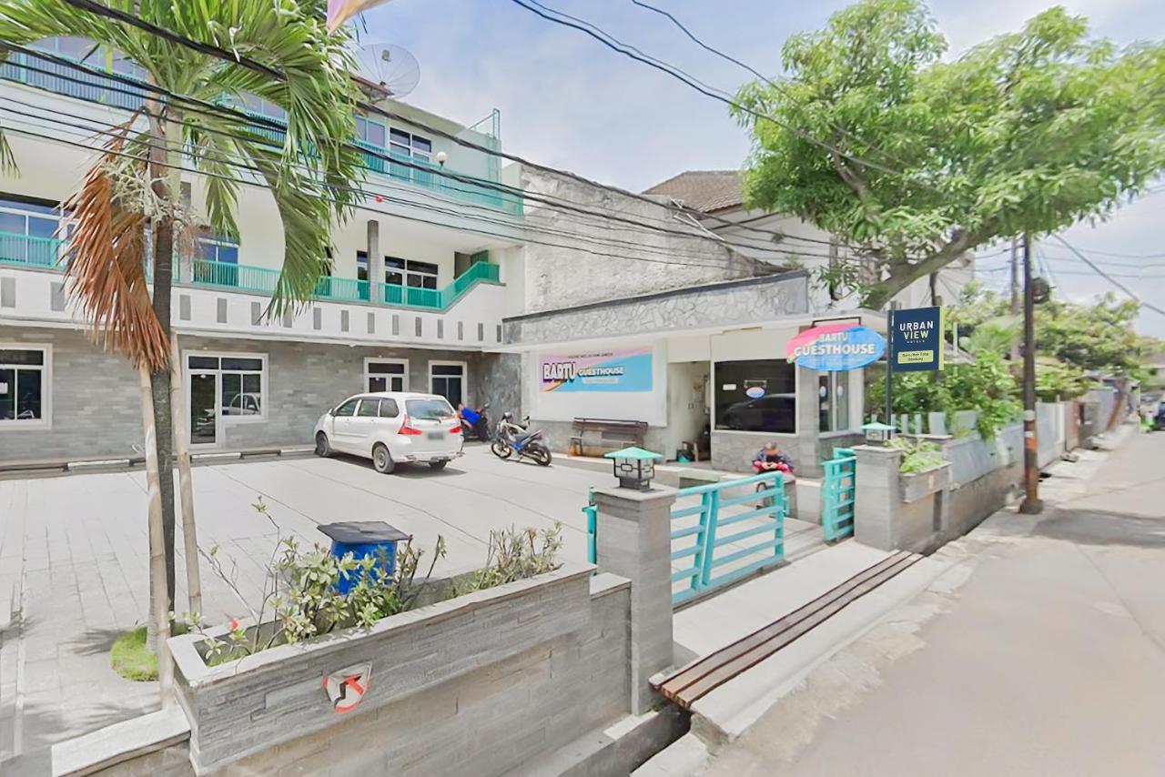 Urbanview Hotel Bartu Moh Toha Bandung By Reddoorz Exterior foto
